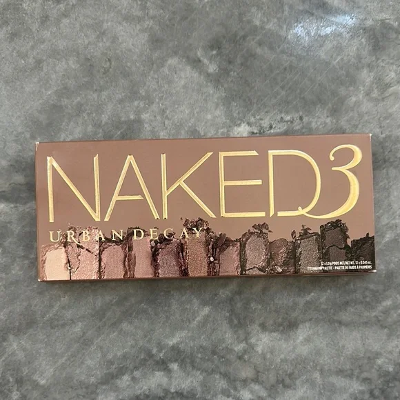 Urban Decay Naked3 Eyeshadow Palette - Rose Gold - Picture 1 of 4